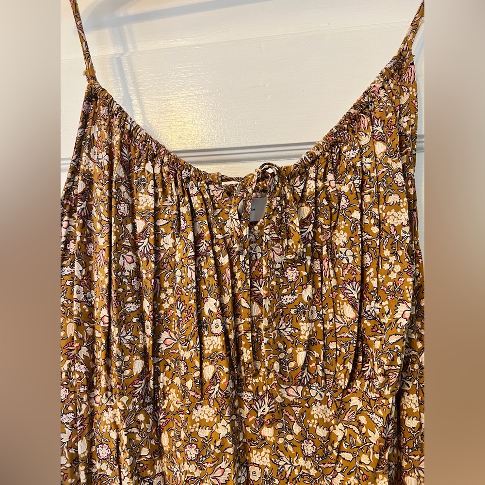 Old Navy Cami Dress - Picture 3 of 3